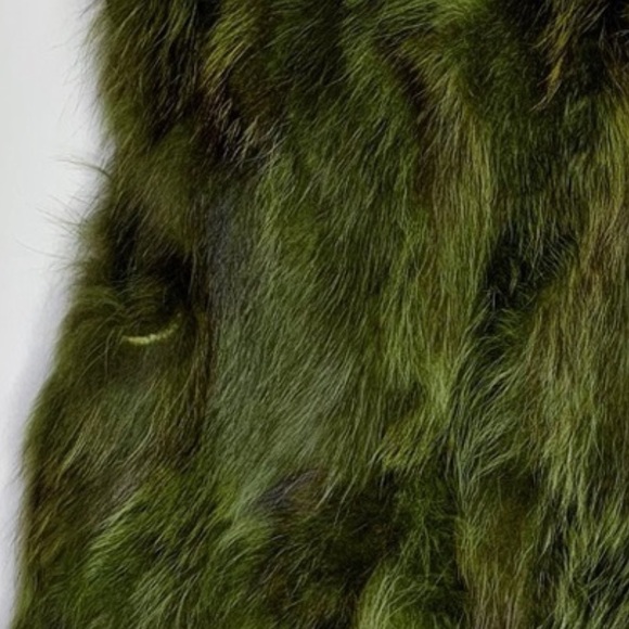 Adrienne Landau Raccoon Fur Vest - Picture 7 of 7